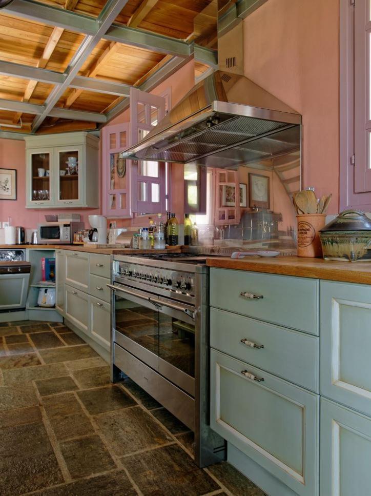 Вилла Tsagkarada Country Estate With Pool Номер фото
